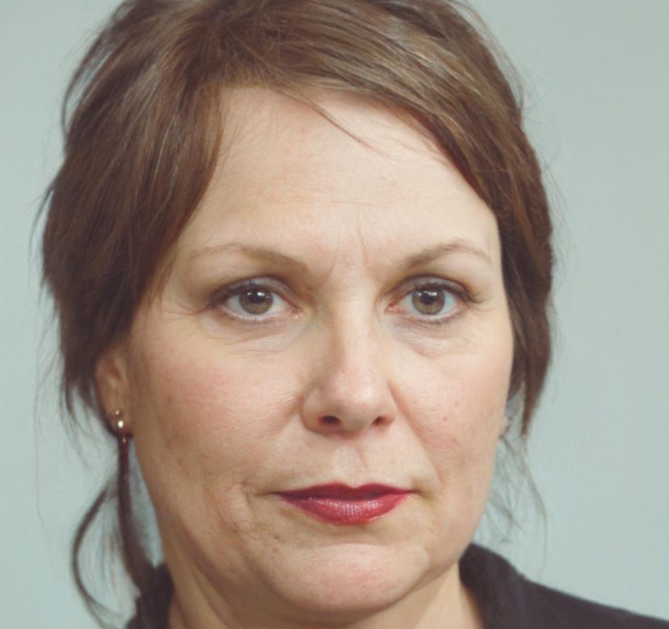 Retrato profesional de Esperanza Vidal